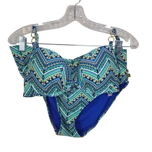 La Vie En Rose Chevron Pattern Bikini TOP SMALL   BOTTOM MED